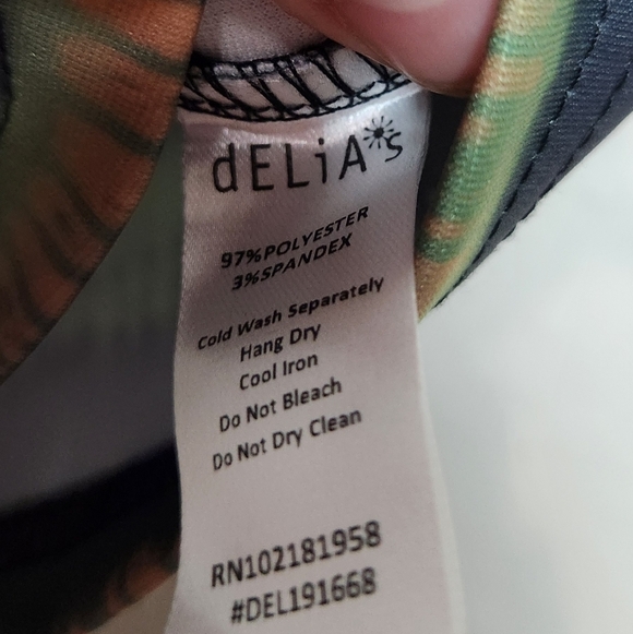 Delias Dolls Kill Tank Top Size Small - Picture 4 of 4